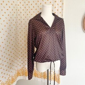 Vintage 70s Ship ’N Shore Brown & White Polka Dot Blouse | Size 16 | Drawstring